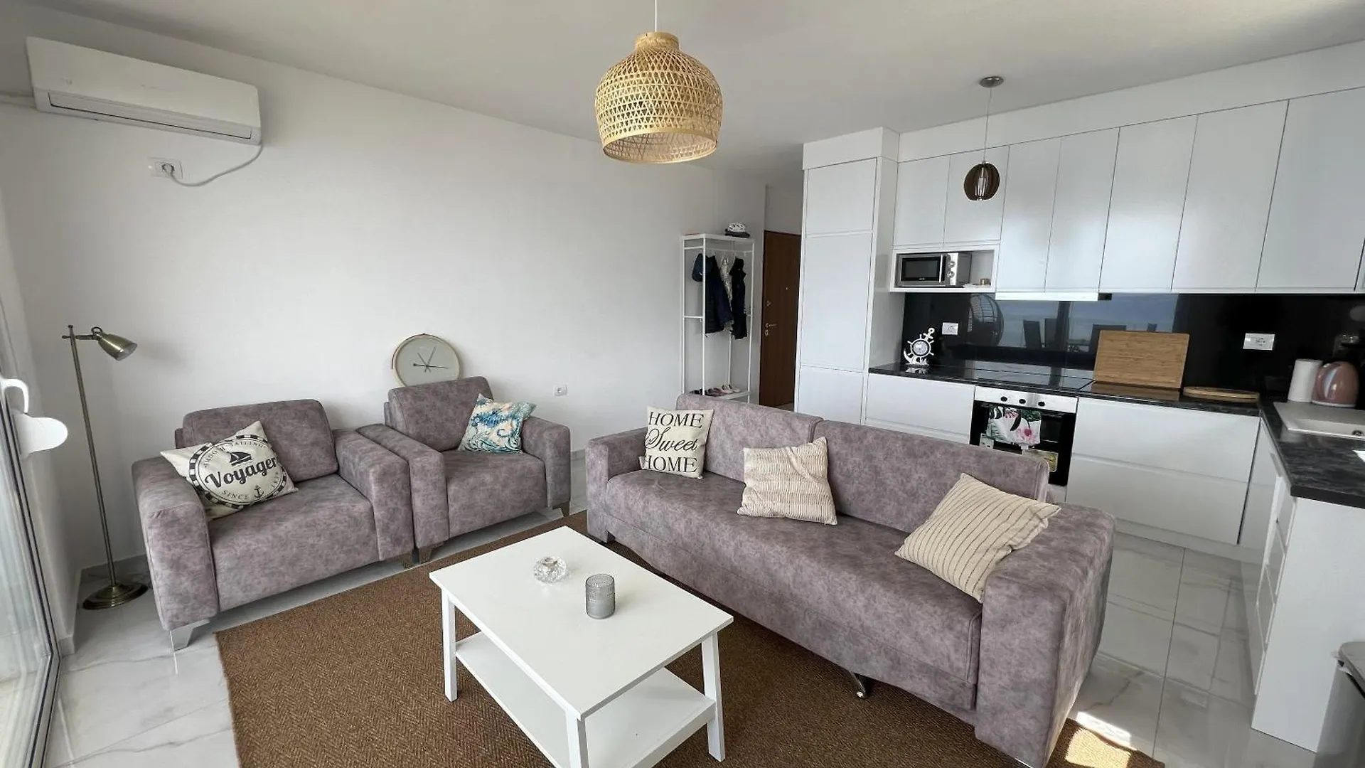 Apartment Casa Saraci White Residence 1 Sarande Albania
