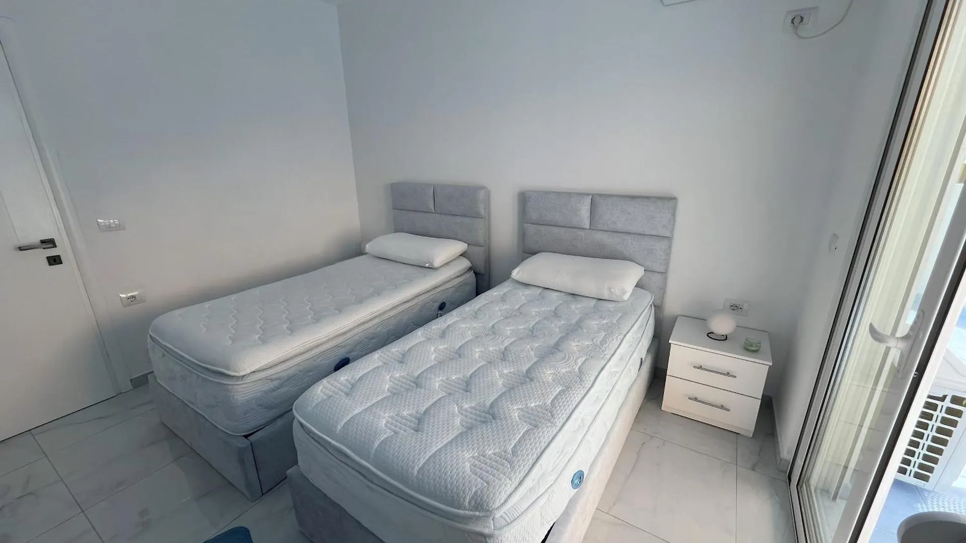 Apartment Casa Saraci White Residence 1 Sarande Albania