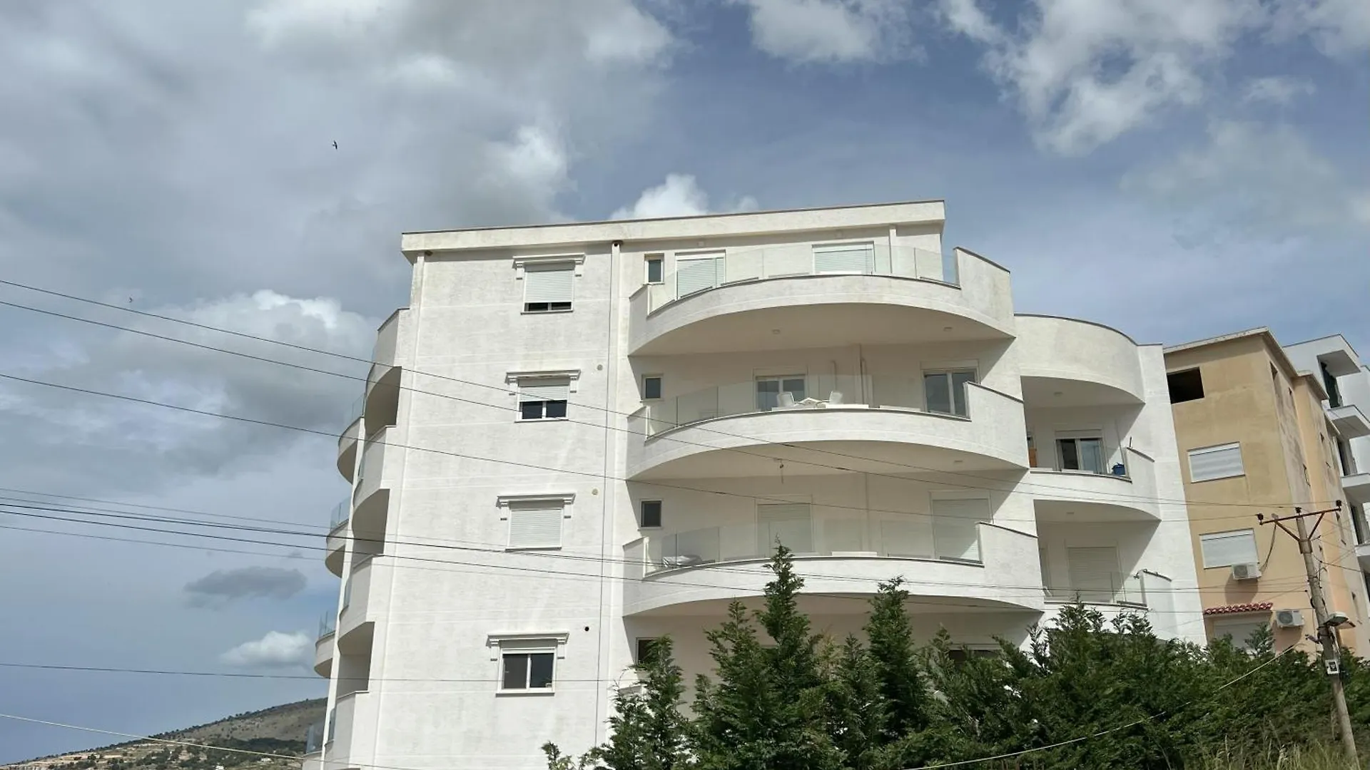 Casa Saraci White Residence 1 Sarande 0*,